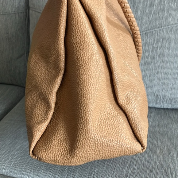 Nautica tan tote bag - Picture 7 of 11